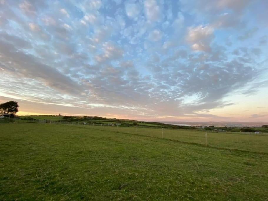 Lily Cosy Campervan With Sea Views & Amazing Sunrises St Ives Exteriör bild